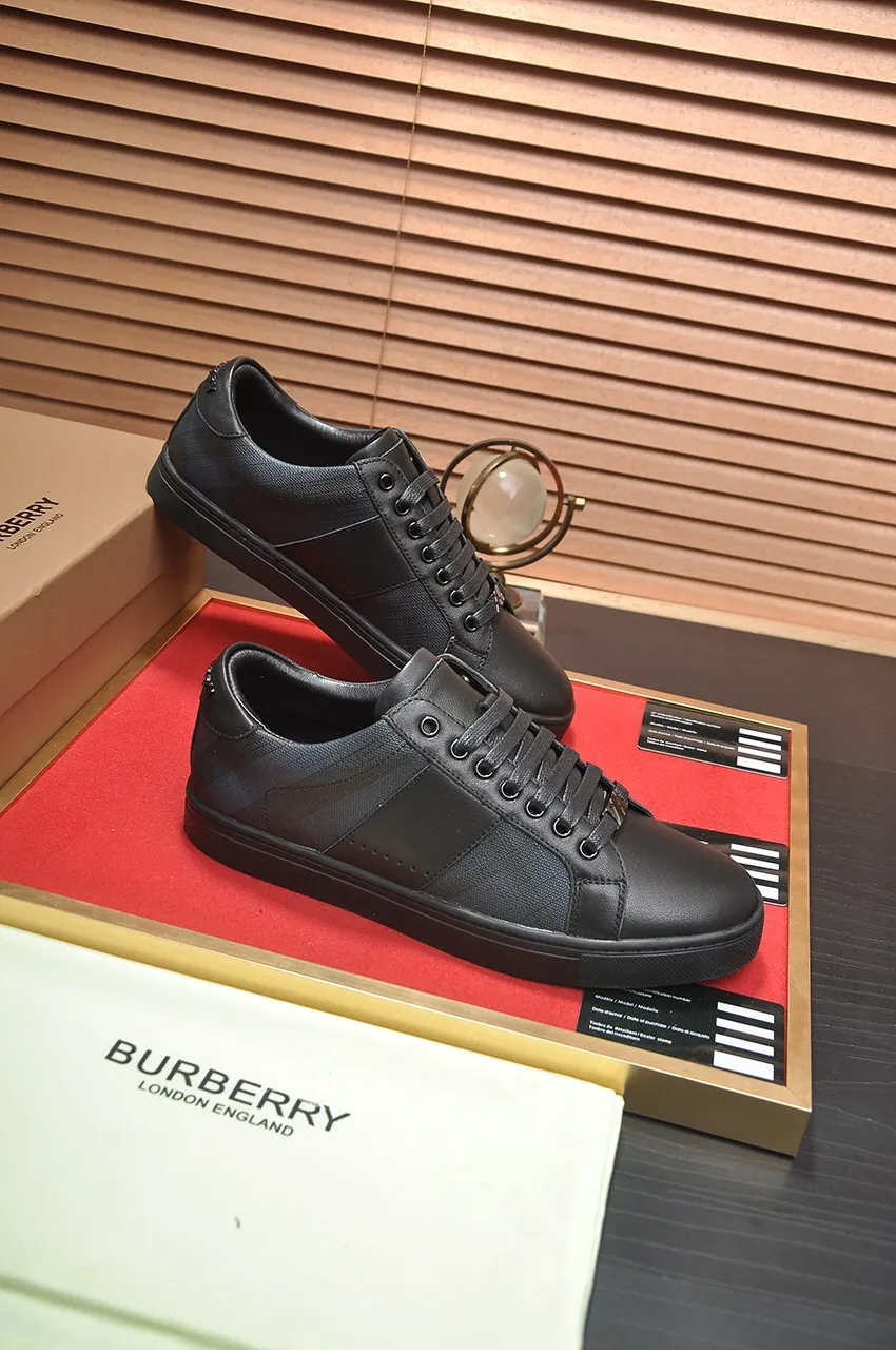 Men's shoes💰480💶[Burberry] (cowhide lining) classic low-top sneakers｜Imported cowhide with classic plaid fabric｜Cow leather lining｜Original outsole｜Fine workmanship and comfortable to wear Size: 38-44 (customized at 45)